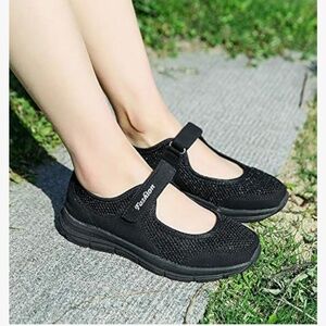 Mary Jane Women Shoes Casual Breathable Non Slip Sneakers, size US 9.5 - NEW